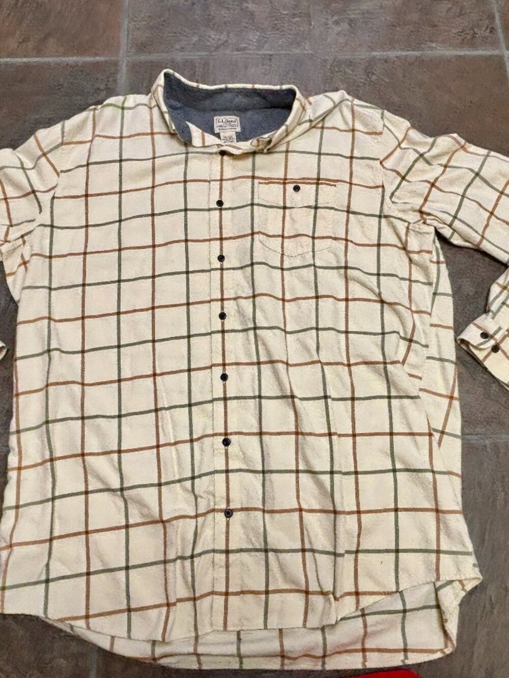 ~~L.L.Bean Plaid Flannel Shirt Men’s Size XXLT Long Sleeve Button Front..VGUC!!